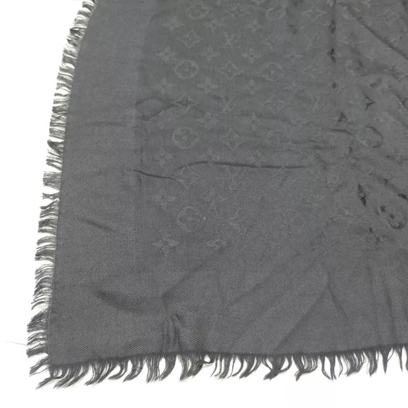 Louis Vuitton Large Black Logo Silk & Wool Shawl - Picture 7 of 9